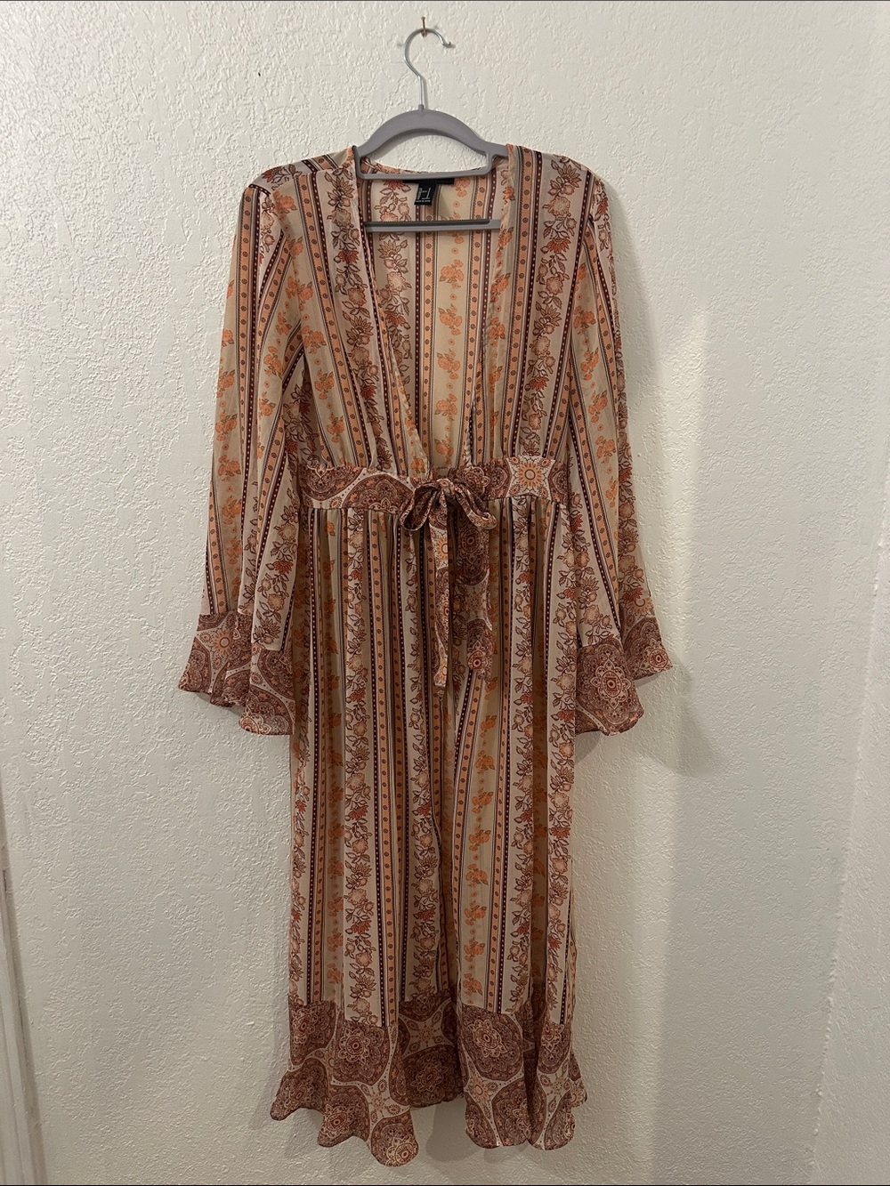 Forever 21 Cream and Rust Floral Stripe Kimono